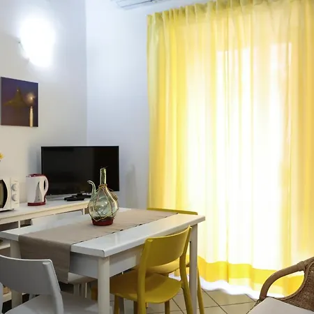 House Art Apartment *