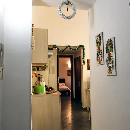 Apartment House Art *
